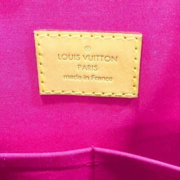 Louis Vuitton Pink Rose Indian Raspberry Leather Monogram Vernis Alma Bag New - Picture 16 of 17